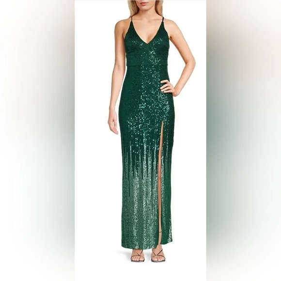 Pear Culture Deep V-Neck Ombre Sequin X-Back High Slit Long Dress - Picture 2 of 12